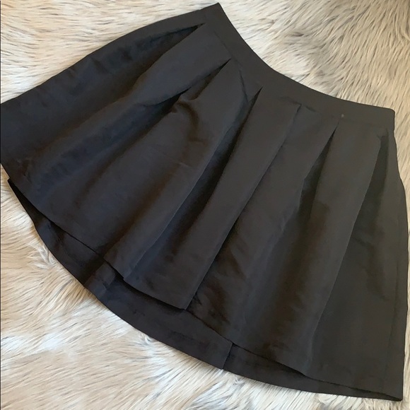 Forever 21 Dresses & Skirts - Forever 21+ Black Skirt - 0X